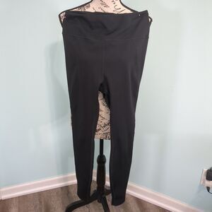 Savage x Fenty Rihanna Black Sport leggings Gym Women’s medium